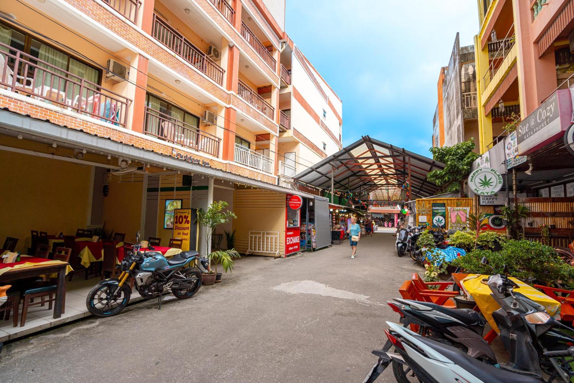 Outdoor Inn Kata Hotel 외부 사진
